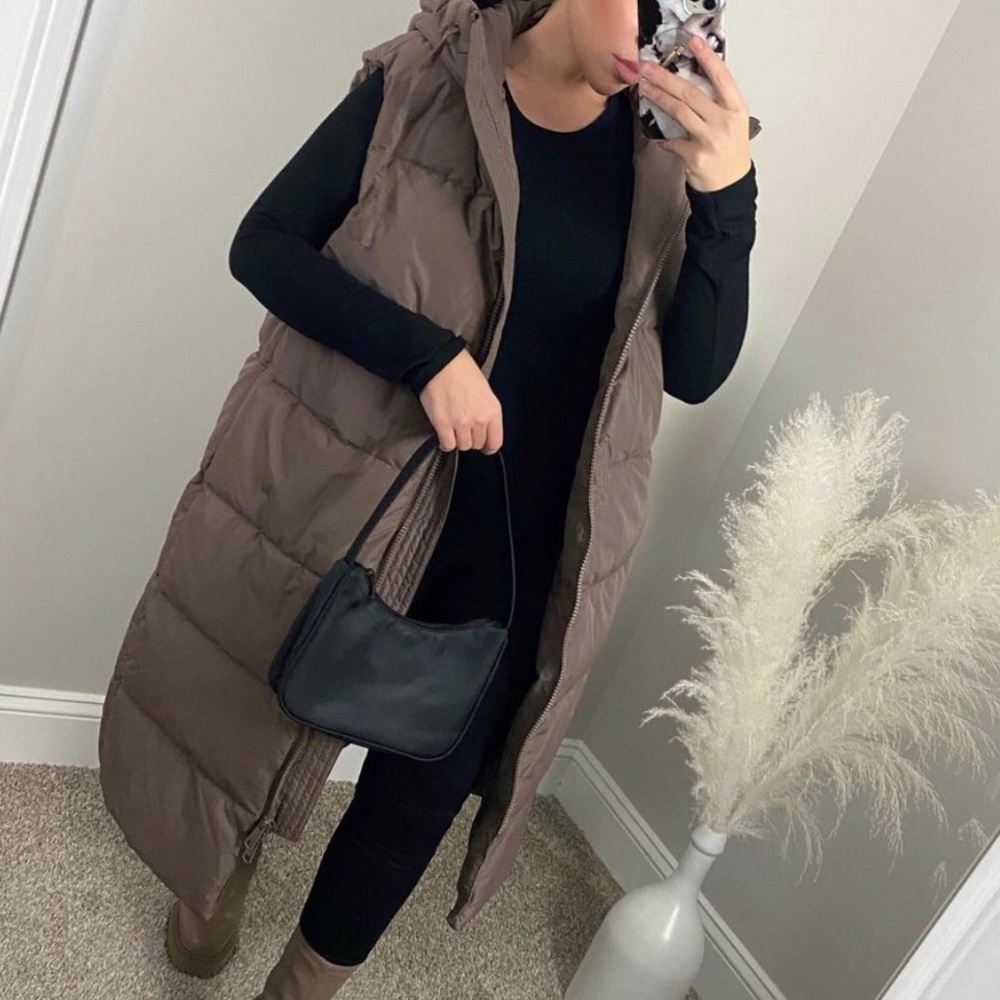 H&M Long Quilted Hooded Vest in Taupe Brown - Picture 5 of 6